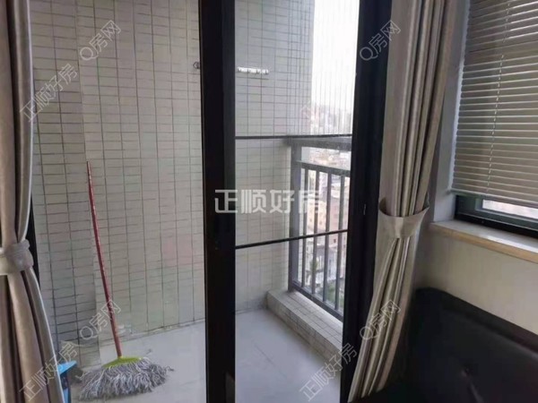 客厅