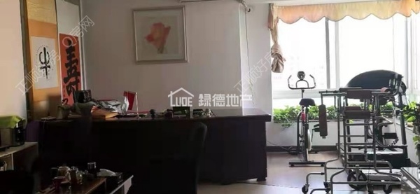 客厅