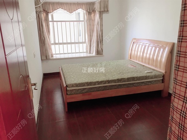 s3207EAEA00184BF0B49B5BF2292EB05F.jpg