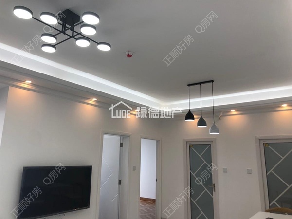 s353FA2A598FB478FAC3070E13268DA45.jpg