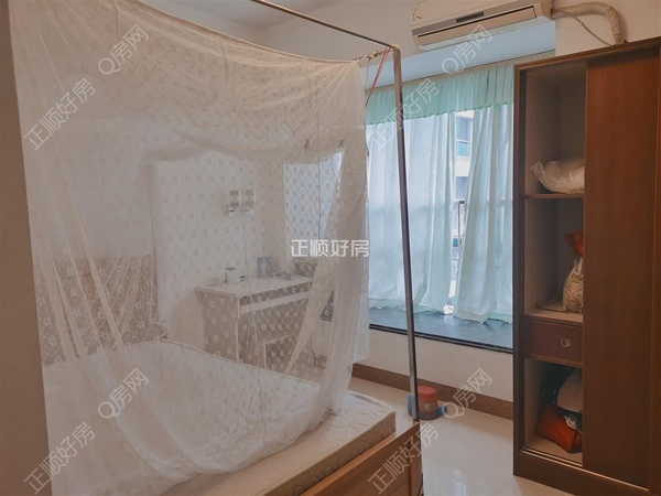 主卧