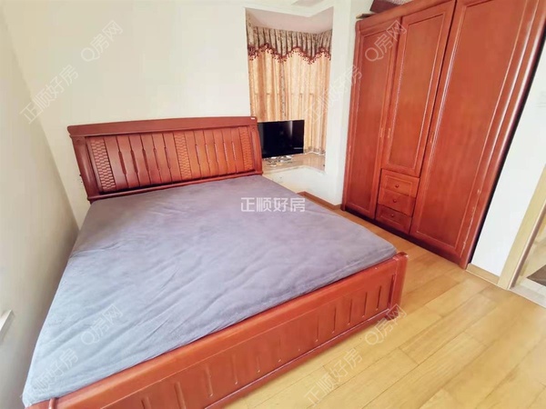 s40E00ED7B6614CC0A3B554FC9A6D481C.jpg