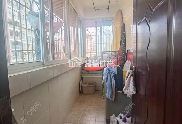 s52F55460AD144B85895DCBACA3DCBBFB.jpg