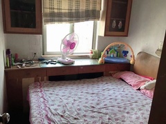 次卧