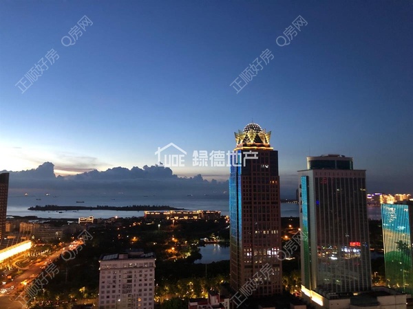 sF64154C390D54440810B081475A4AB1A.jpg