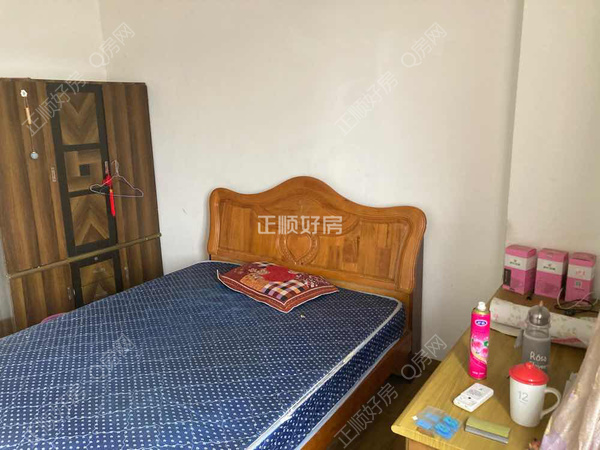 次卧