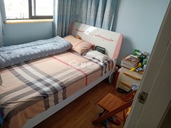 次卧