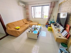house_img