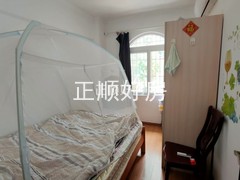 次卧