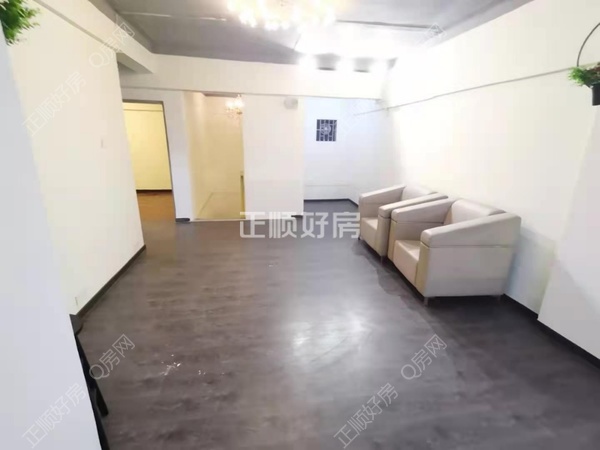 客厅