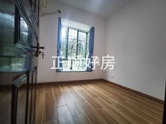 次卧