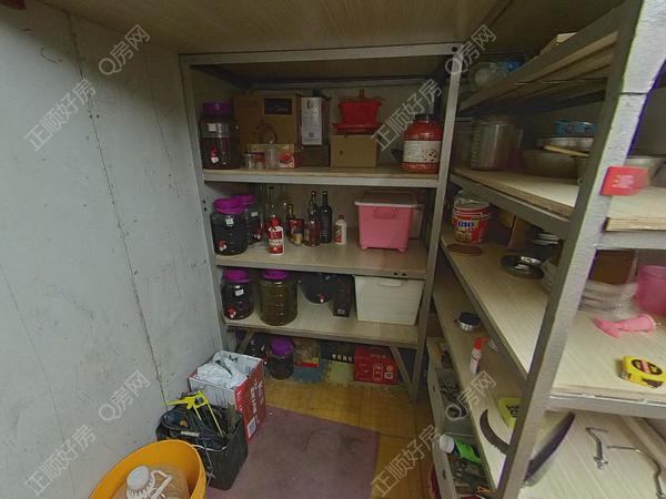 储物间