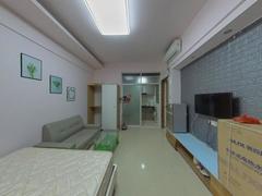 house_img
