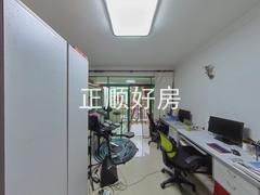 客厅