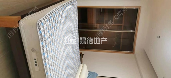 s17AEE942DF2E4B81BE8084FF53F18D81.jpg