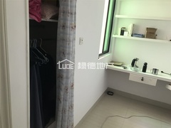 s1E2F08A05DDB4238BE3DCF235451B10C.jpg