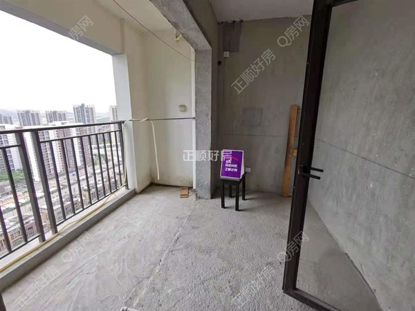 s40E61C9DFB8A4283A39D282A8C42CC95.jpg