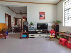 house_img