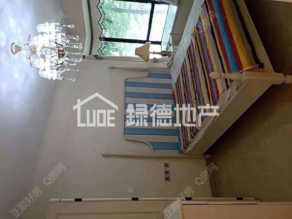 s8B01BB14C710484A8E793D8DEA4FB3C6.jpg