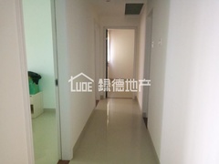 sB1BDD5361EEC416693B97BECF6B75B22.jpg