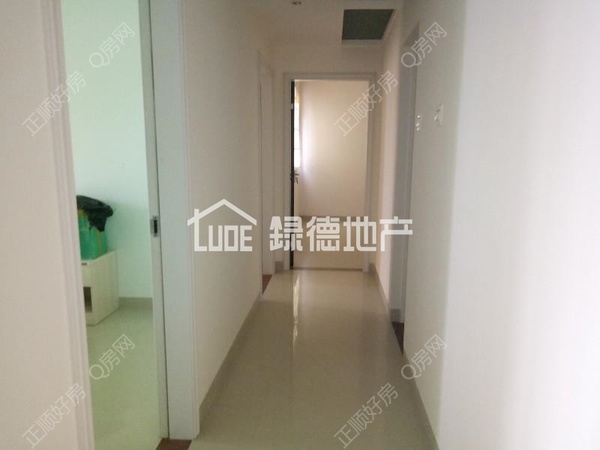 sB1BDD5361EEC416693B97BECF6B75B22.jpg