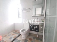 主卧卫生间