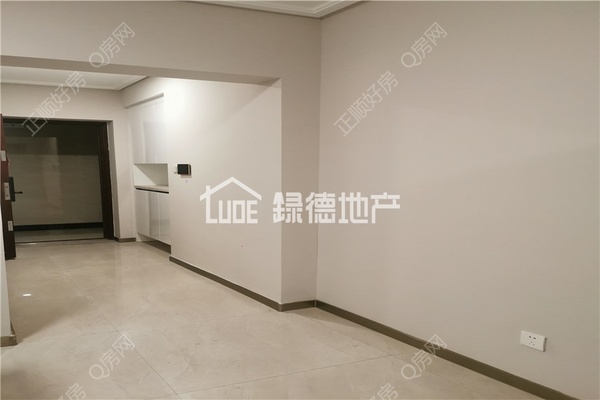 sD7B2E93126434DED9C40545B2FC3A393.jpg
