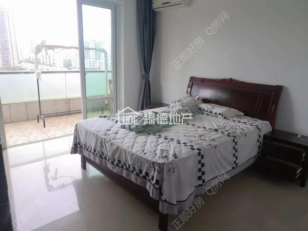 sDC58EB10E9F94068B5167241AA6D374A.jpg