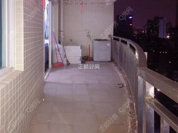 sEEB4AD217AE6400082E40E756CB5B7F6.jpg