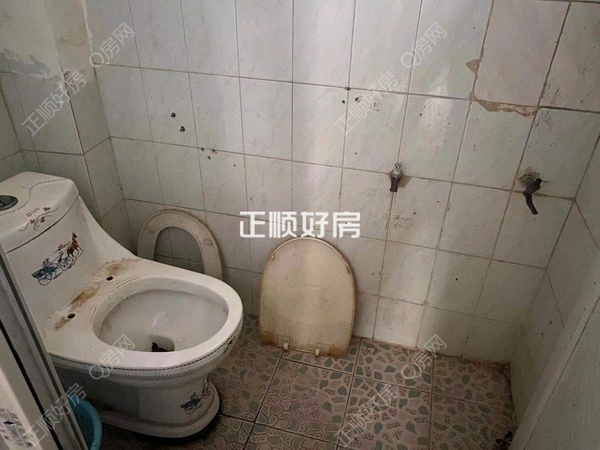 次卧
