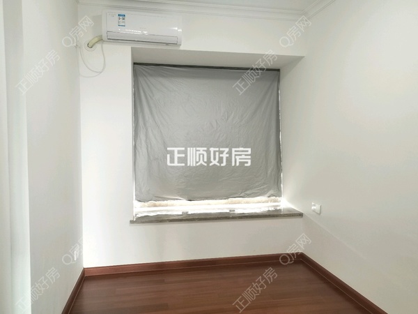 次卧