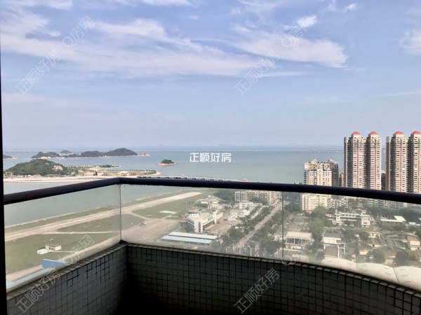 客厅
