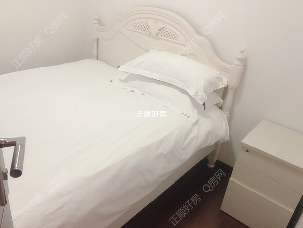 次卧