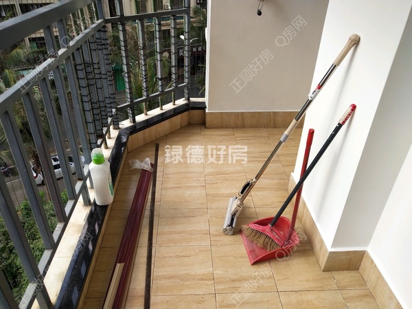 客厅