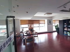 客厅