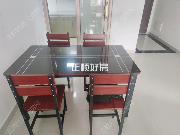 客厅