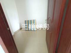 次卧