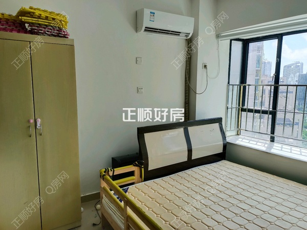 客厅
