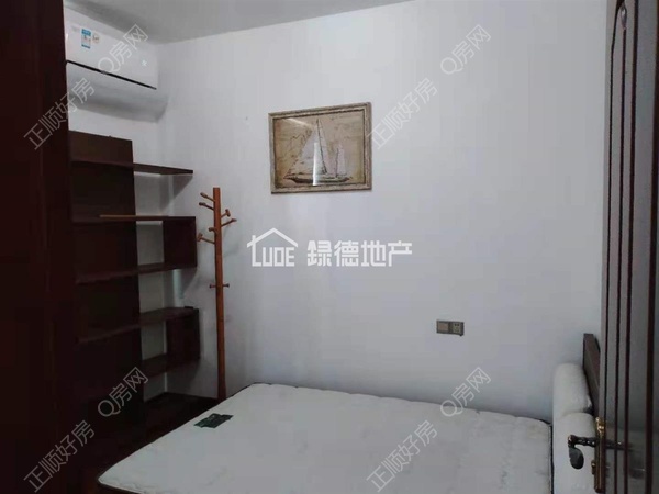 s1247A9E0A00C4E6097292D26DEA6C4CB.jpg