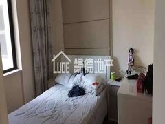 s27FD84BD20304B728D1FAC425B238446.jpg