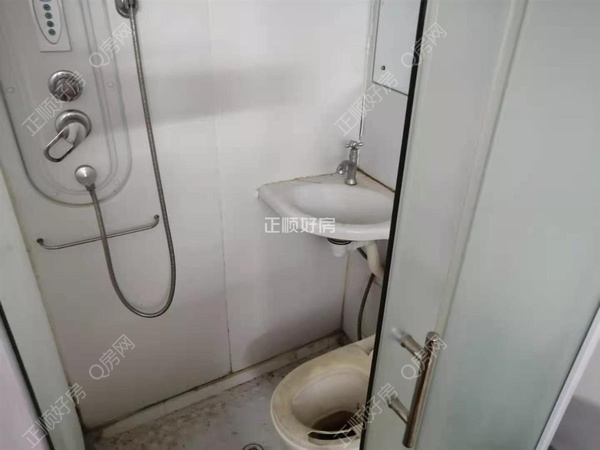 一房