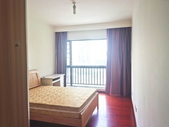 s5C7EDC5F3DED4384851624F9F73DCABE.jpg