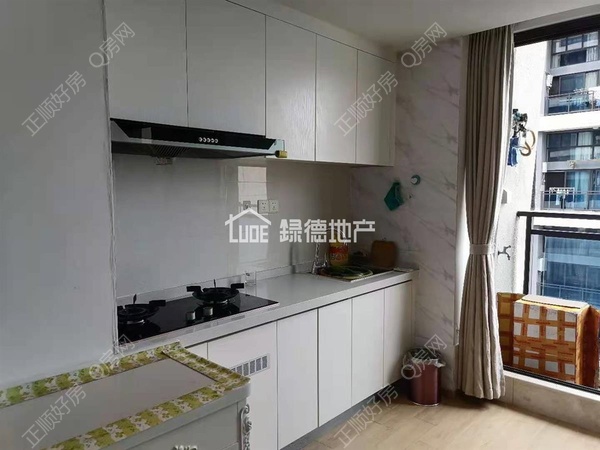 s84898F9562E54A8AA96F313340CD20A1.jpg