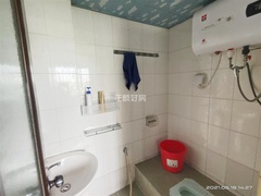 sA28AD0C055704ADAB90203DA422CC007.jpg
