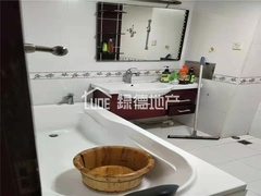 sC8C32D55CE3148A89873EBE1AA344CF6.jpg