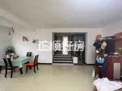 sC951AC2A5B334A0ABEE6E8DB551195BD.jpg