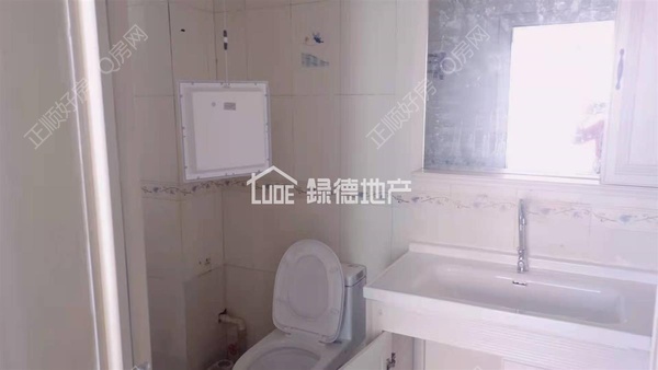 sD22FABCE5F2E4BED9F662B1093F34379.jpg