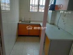 sDBC2B2D29DD64799A4EBAC48CC433720.jpg