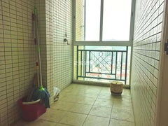 sEDA0D7CA129047E7BE9F8433CD80766E.jpg
