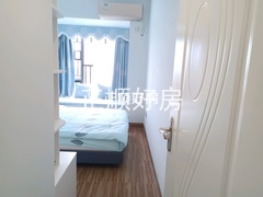 次卧